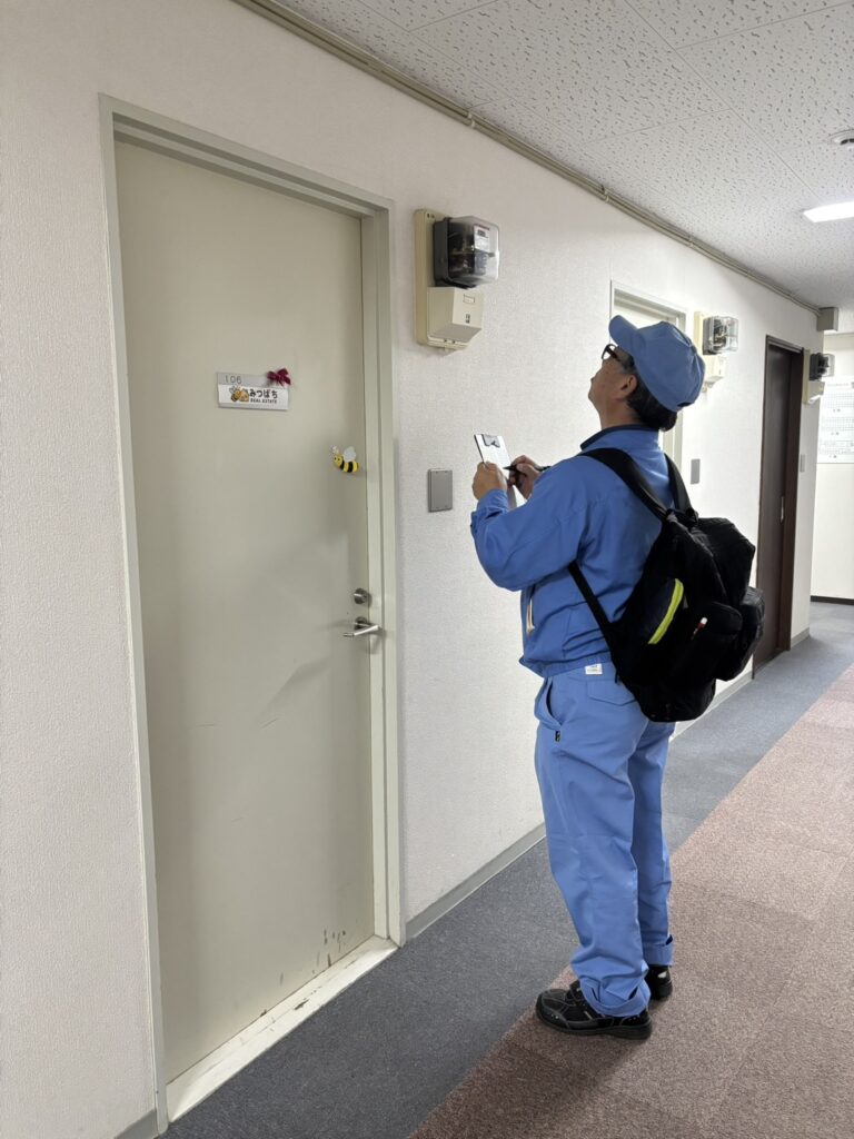 電気検針｜レンタルオフィス｜アルヴェアーレVIP さいたま市レンタルオフィ ス‧シェアオフィス（与野‧⼤宮‧さいたま新都⼼‧浦和）